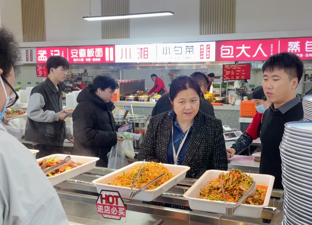 少妇被又大又粗又爽久久