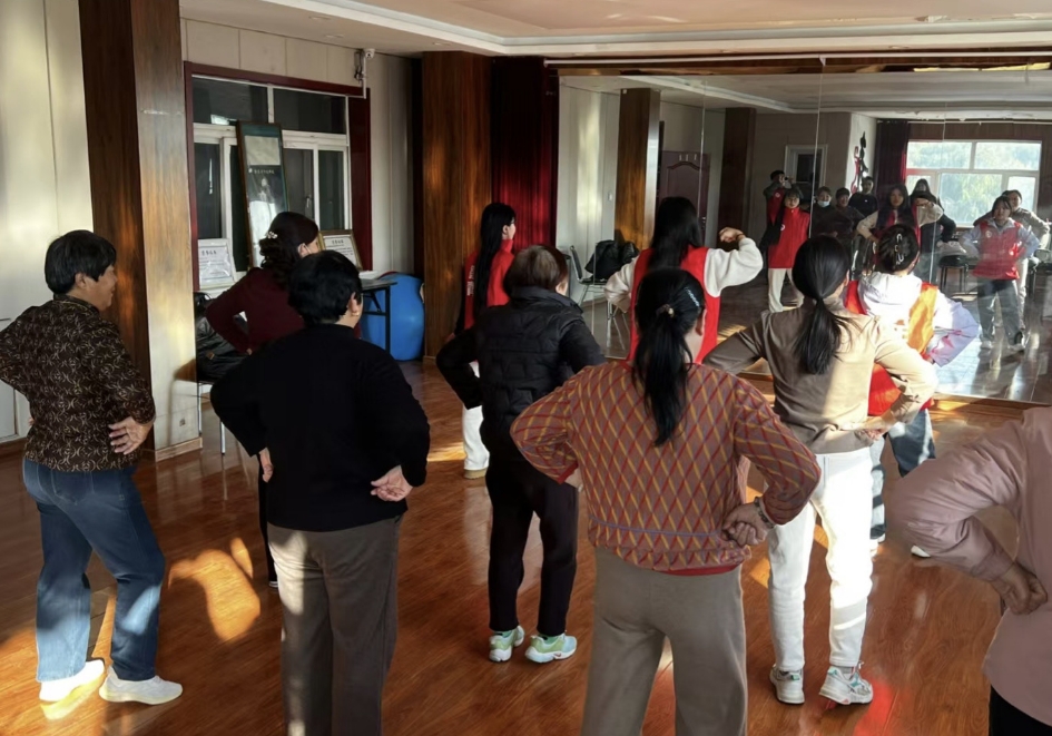 少妇被又大又粗又爽久久