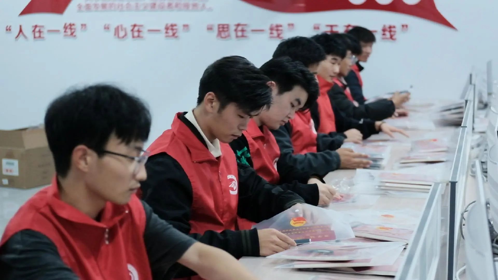 少妇被又大又粗又爽久久