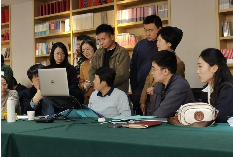 少妇被又大又粗又爽久久