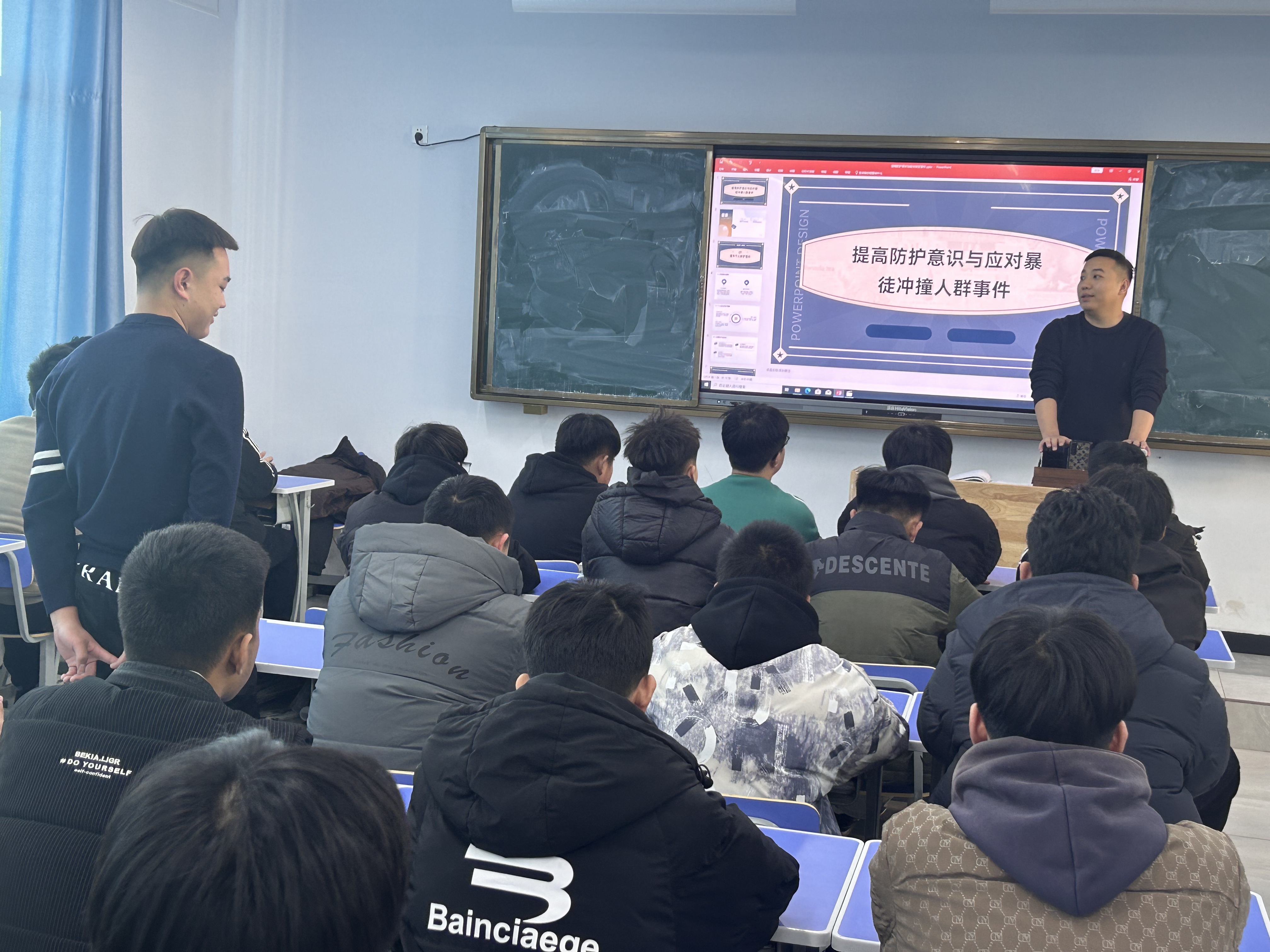 少妇被又大又粗又爽久久