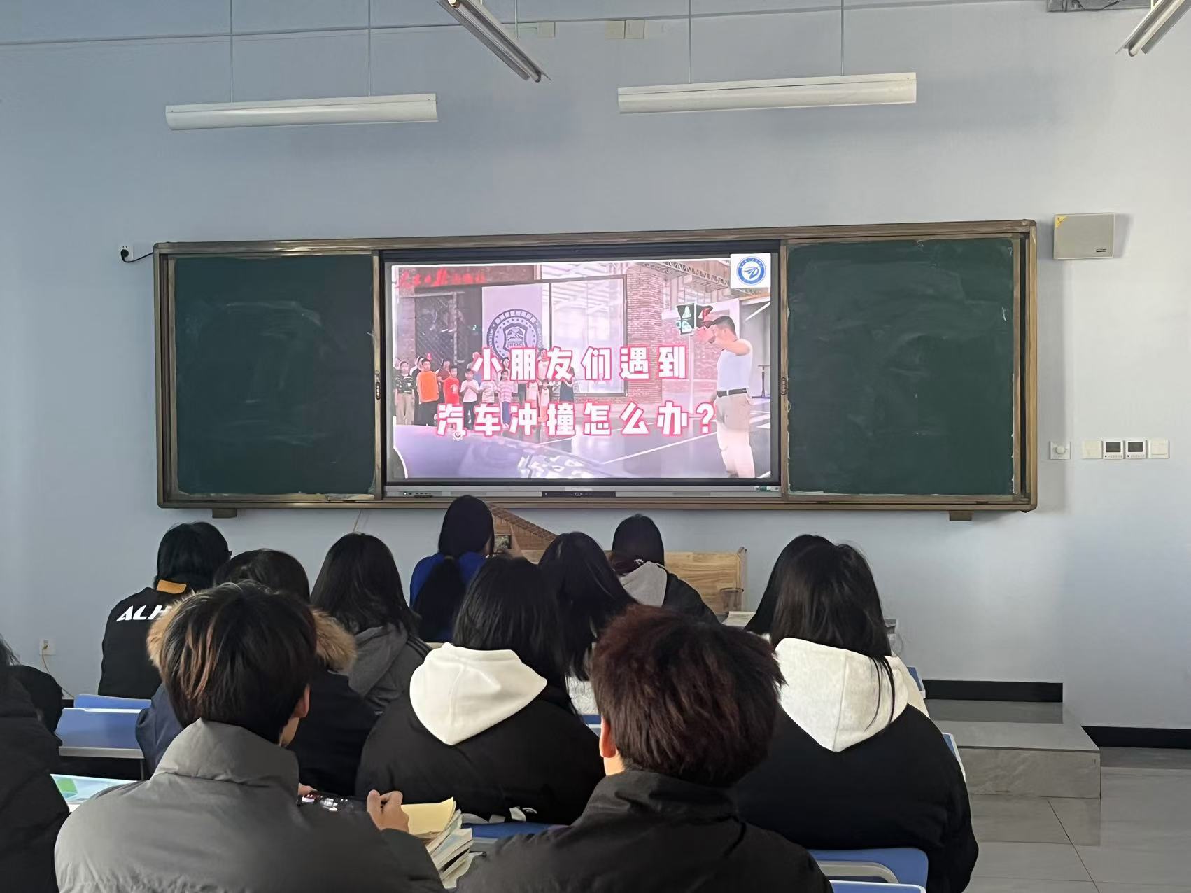 少妇被又大又粗又爽久久