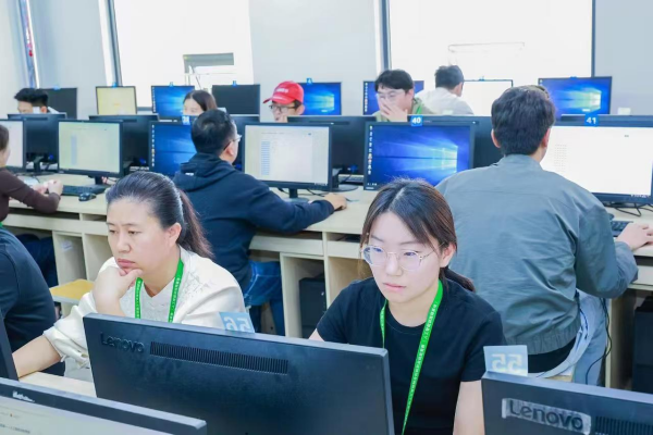 少妇被又大又粗又爽久久