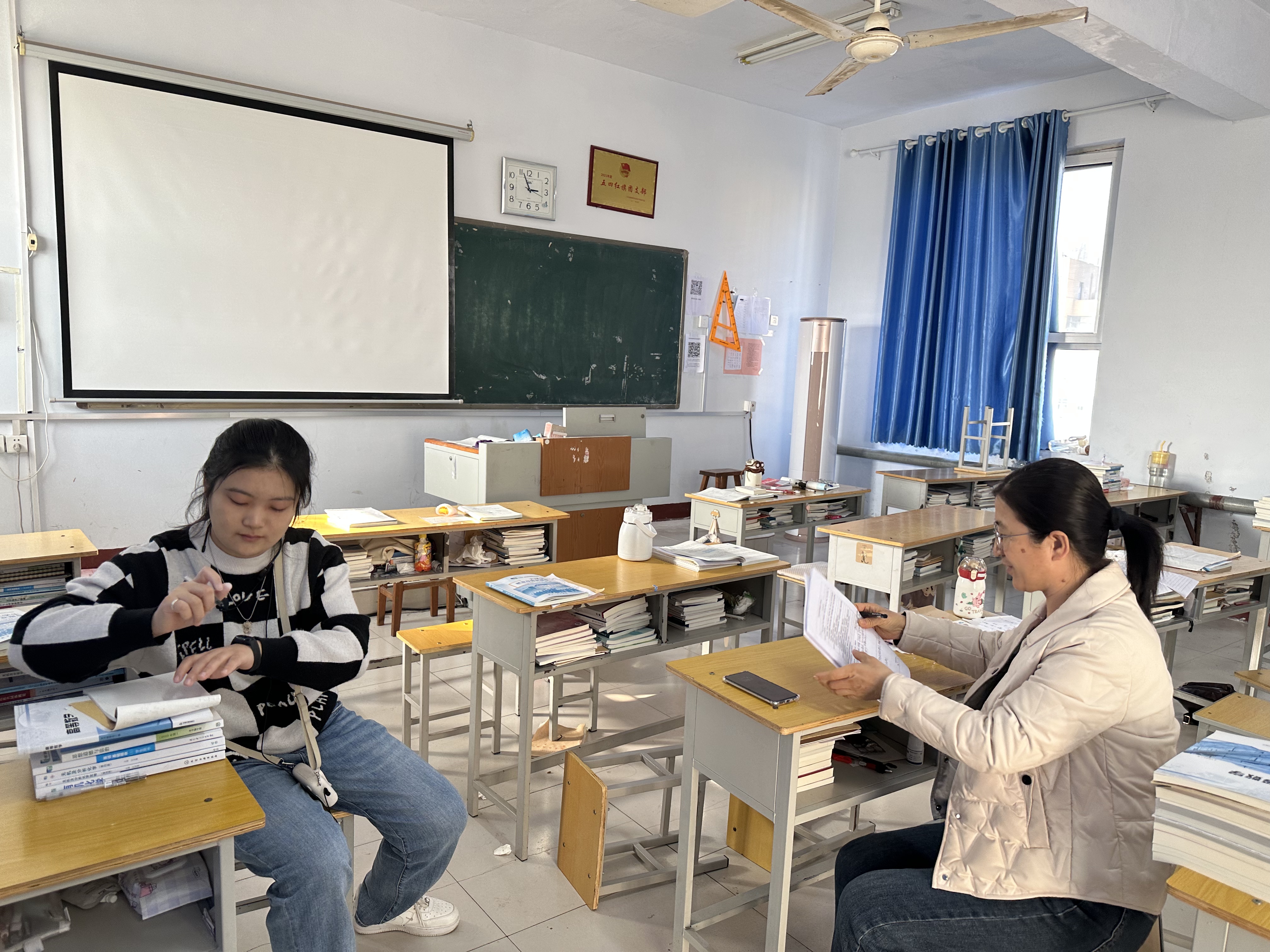 少妇被又大又粗又爽久久