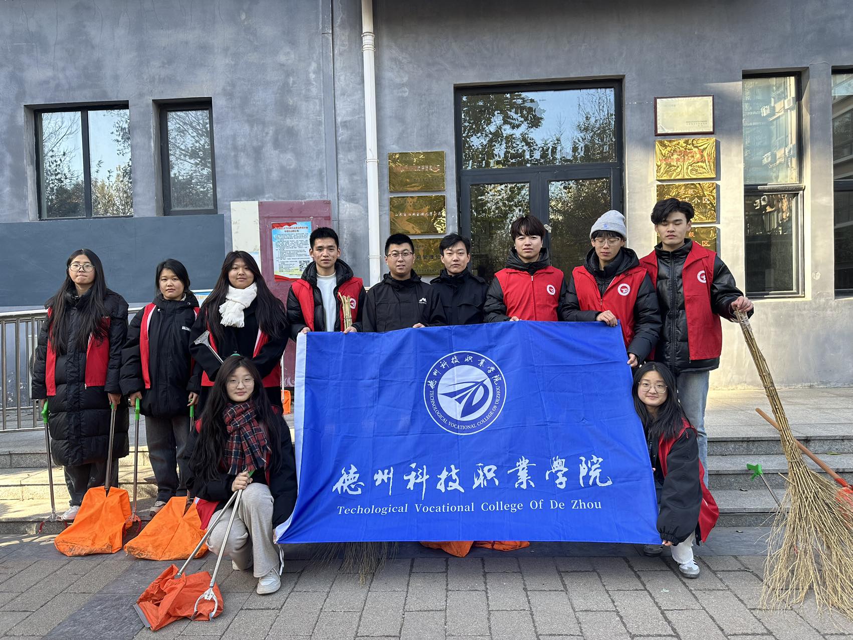 少妇被又大又粗又爽久久