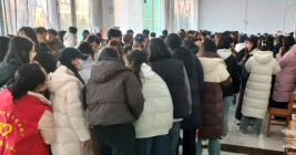 少妇被又大又粗又爽久久