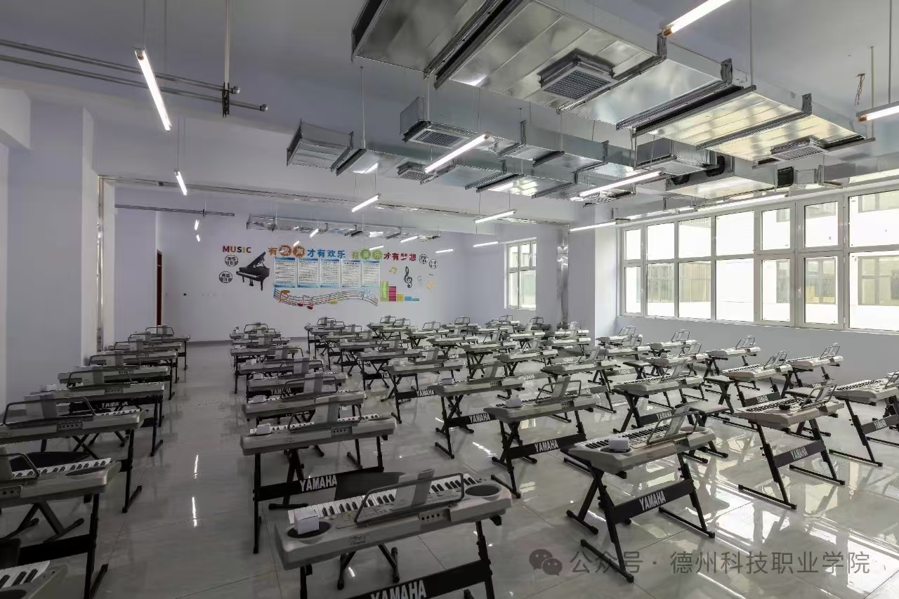 少妇被又大又粗又爽久久