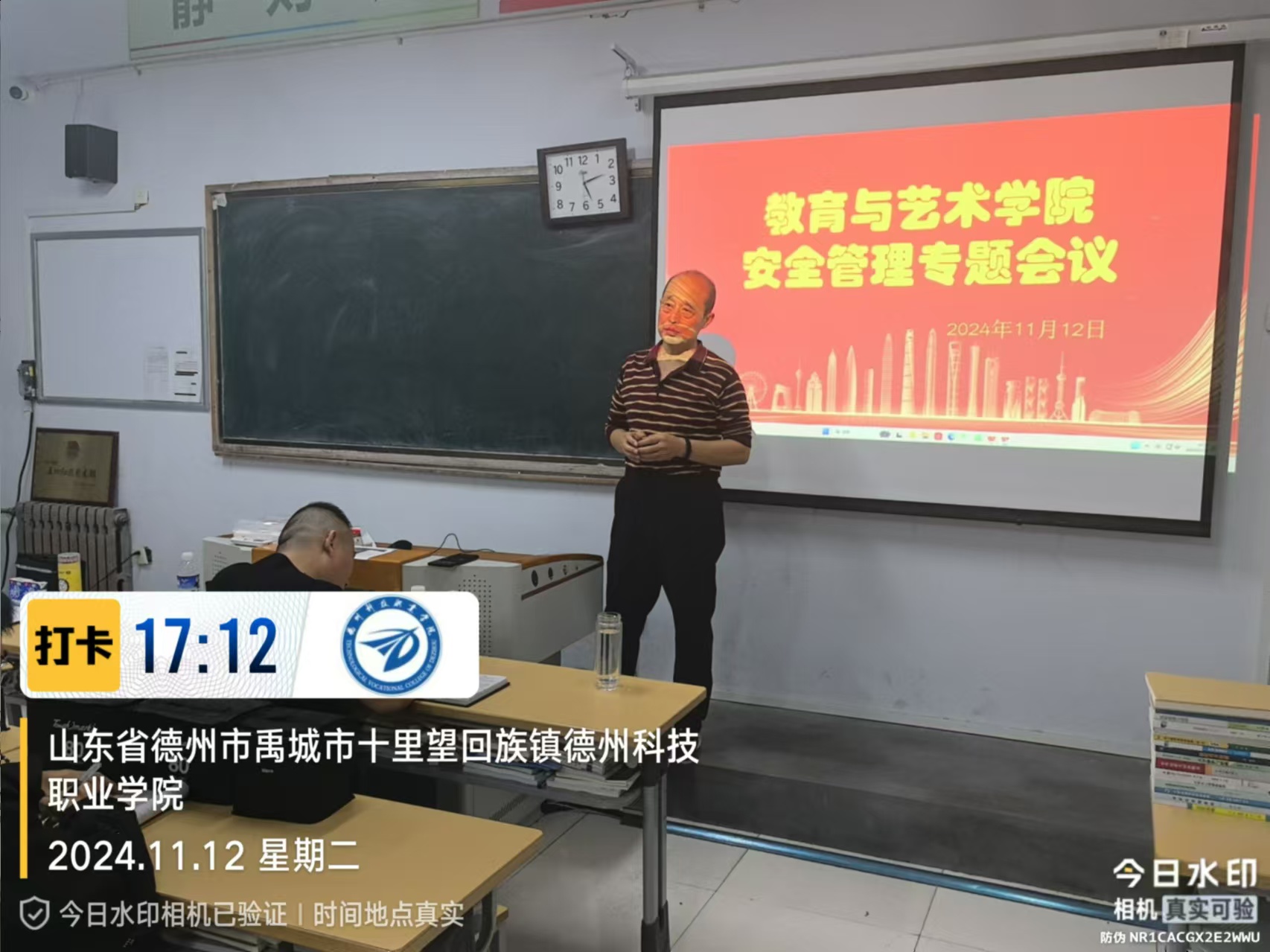 少妇被又大又粗又爽久久