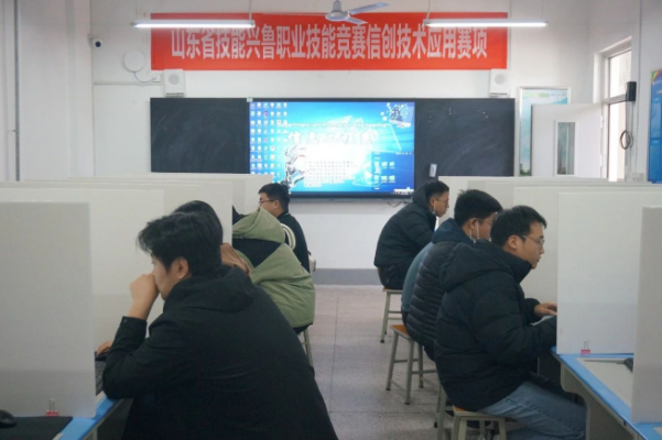 少妇被又大又粗又爽久久