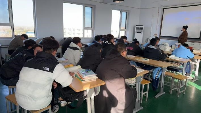 少妇被又大又粗又爽久久