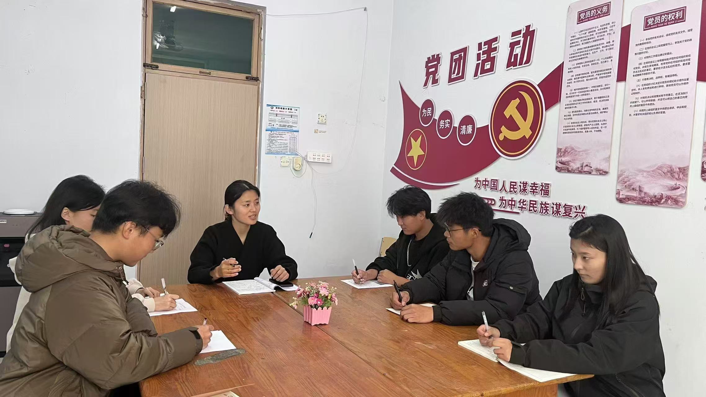 少妇被又大又粗又爽久久