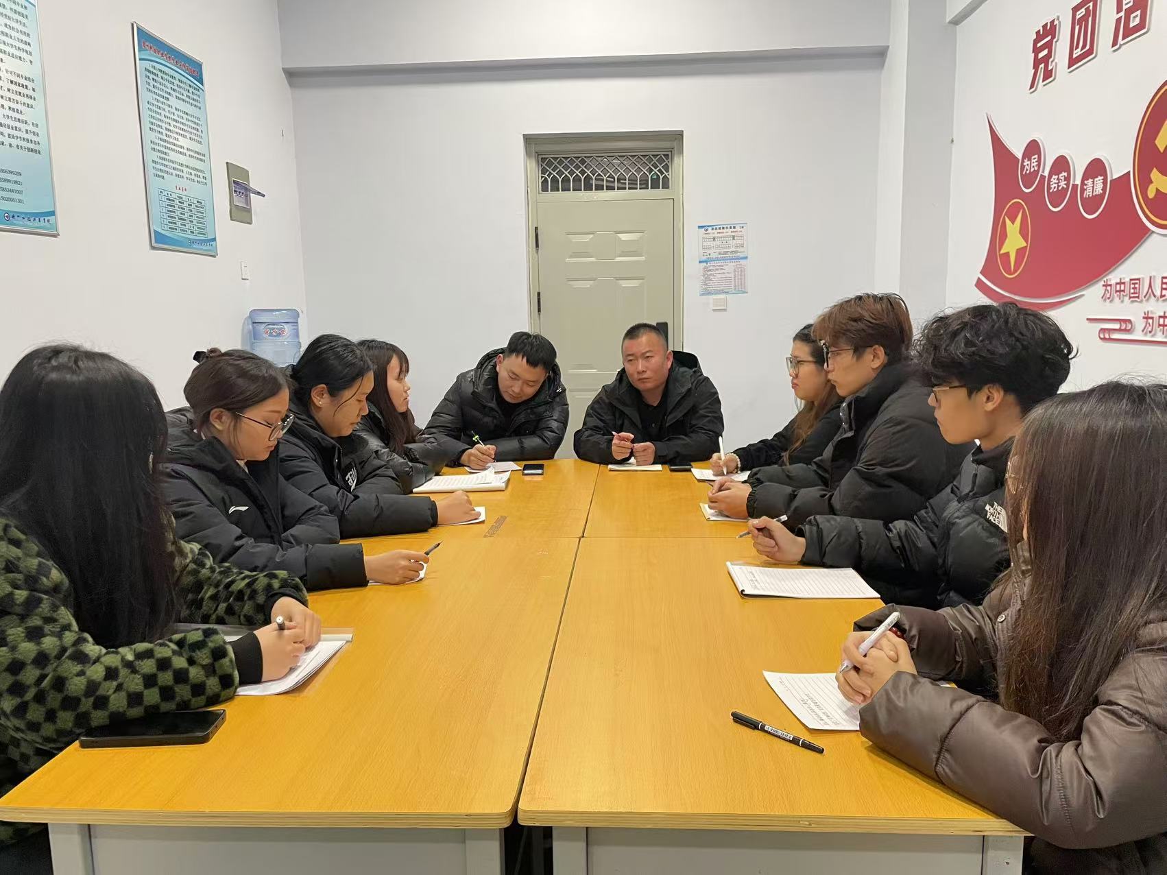 少妇被又大又粗又爽久久