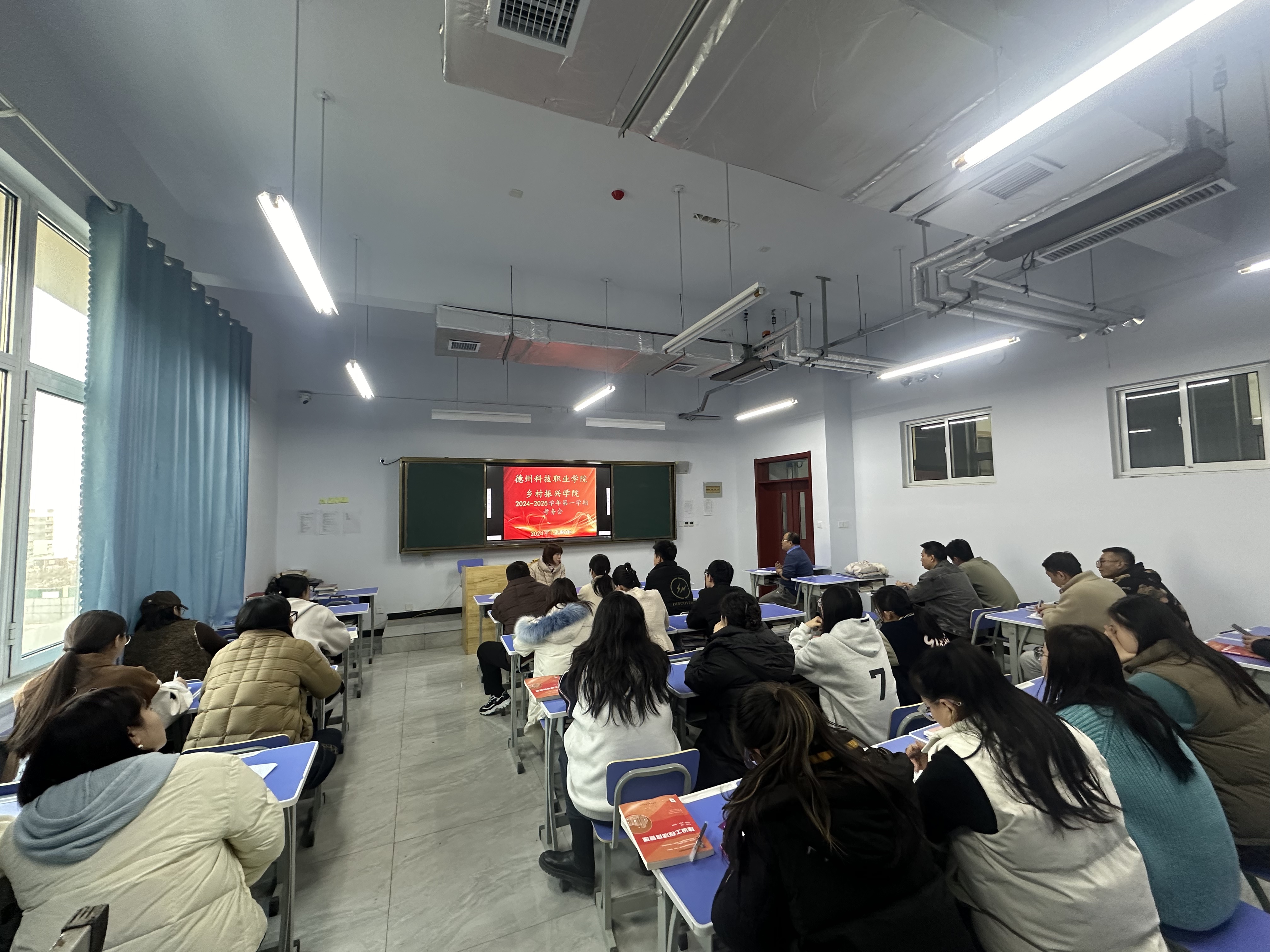 少妇被又大又粗又爽久久