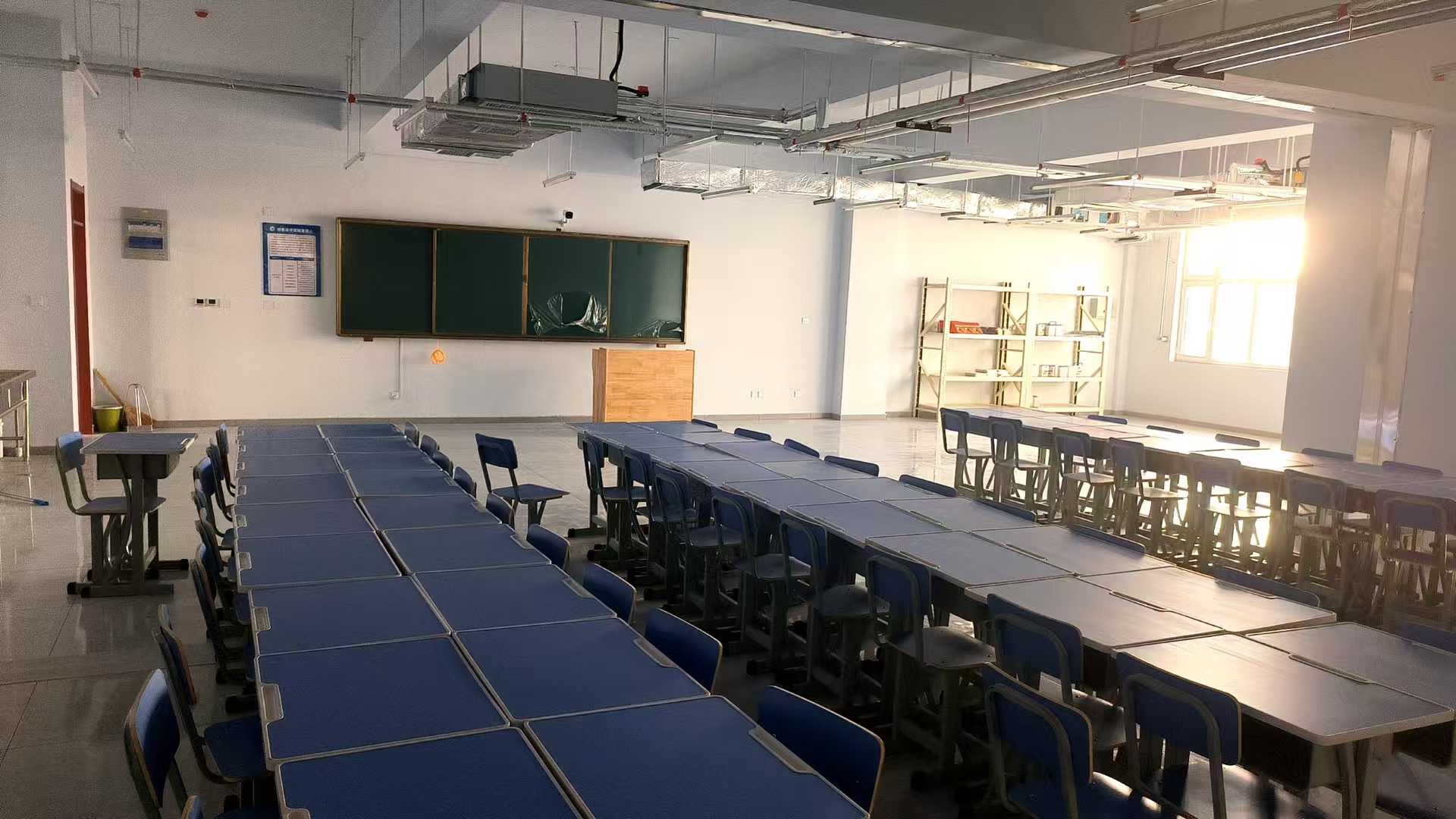 少妇被又大又粗又爽久久