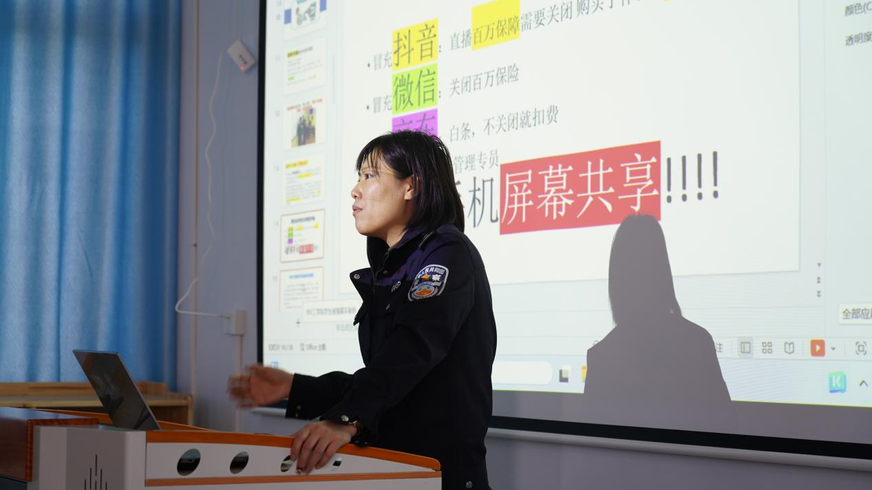 少妇被又大又粗又爽久久