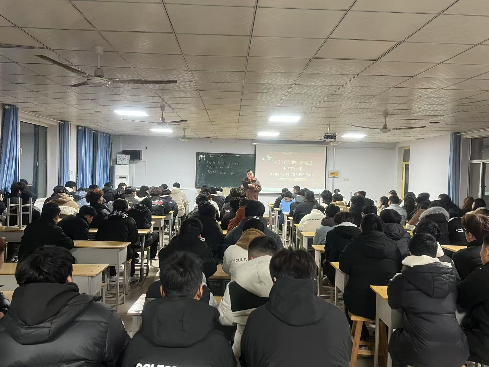 少妇被又大又粗又爽久久