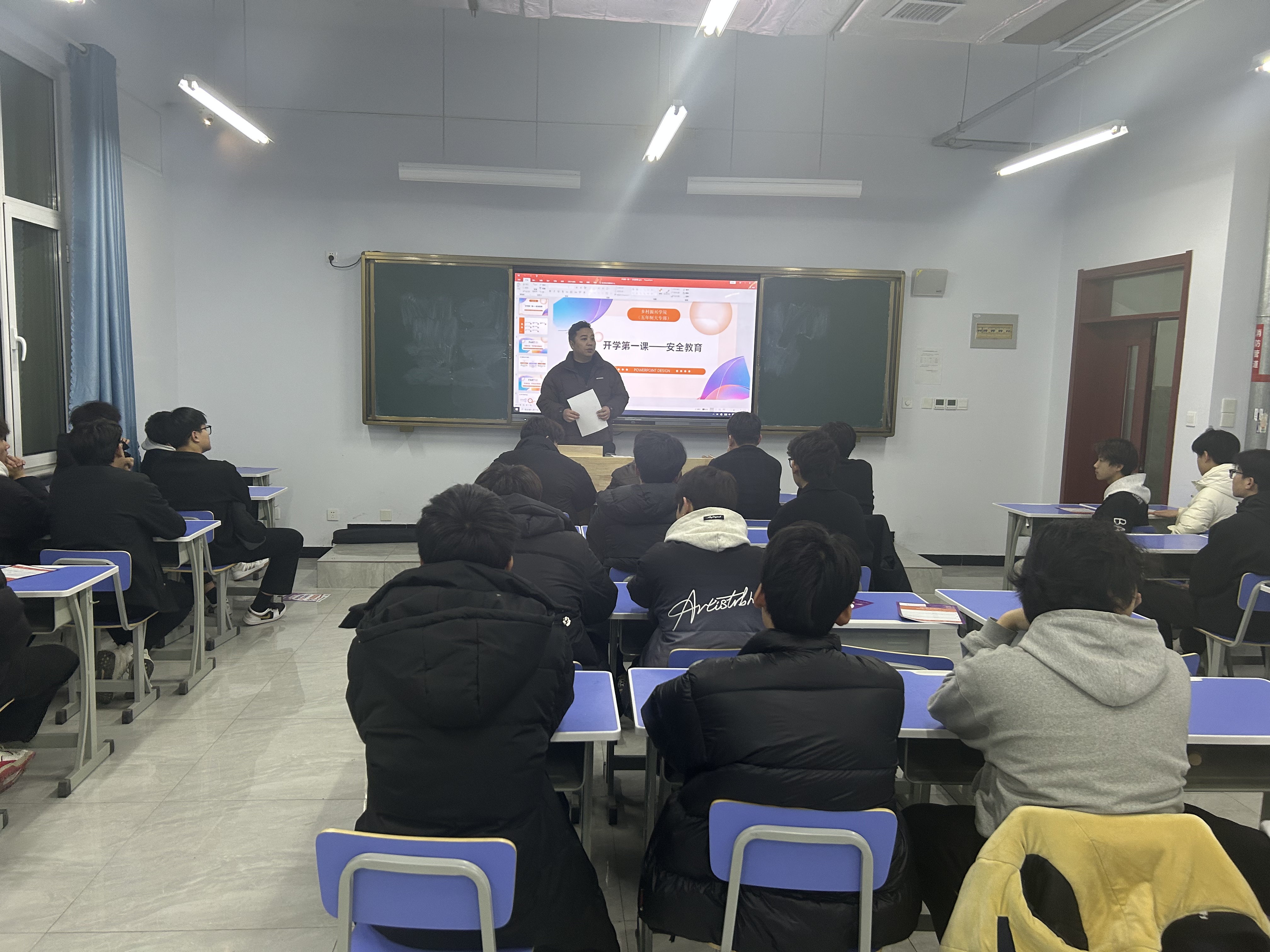 少妇被又大又粗又爽久久