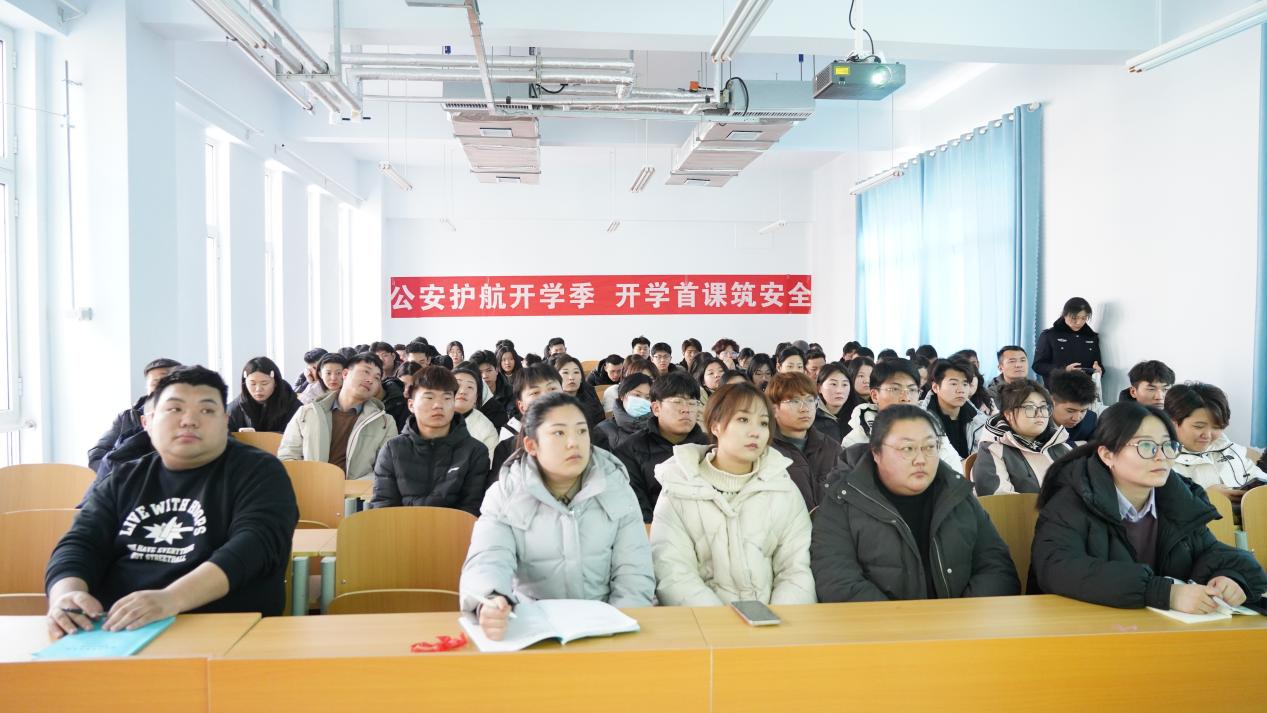 少妇被又大又粗又爽久久