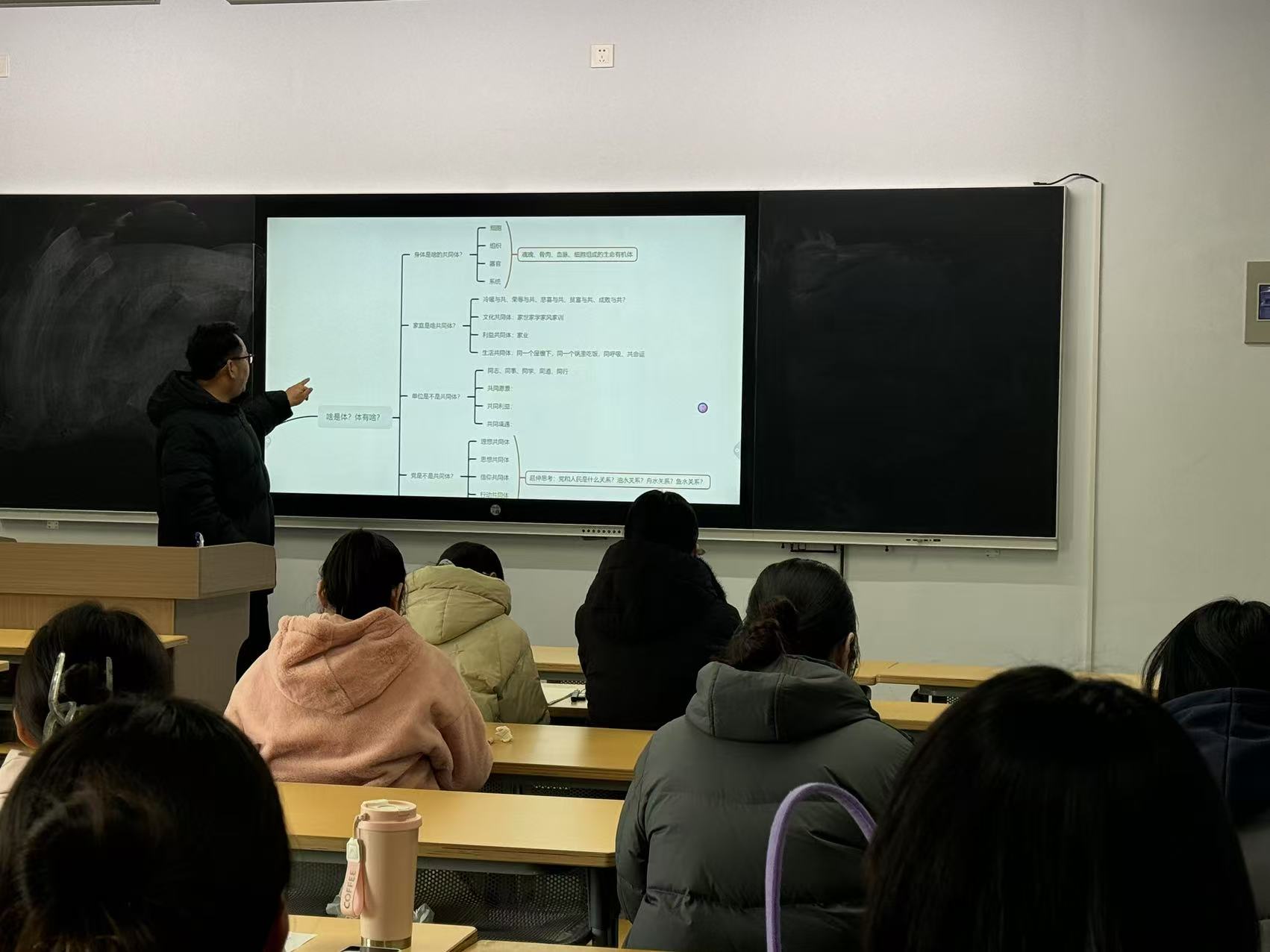 少妇被又大又粗又爽久久