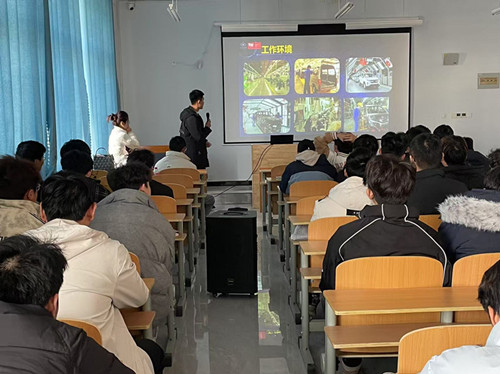 少妇被又大又粗又爽久久