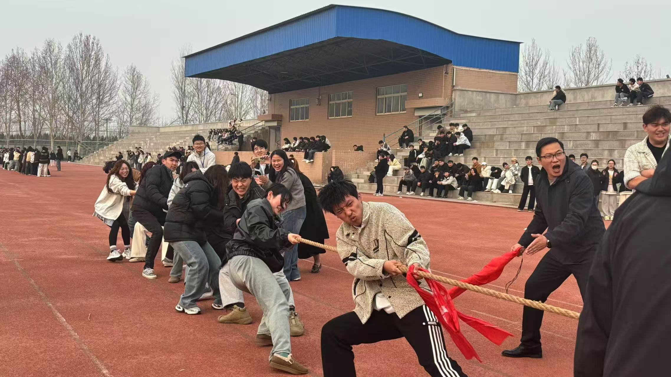 少妇被又大又粗又爽久久