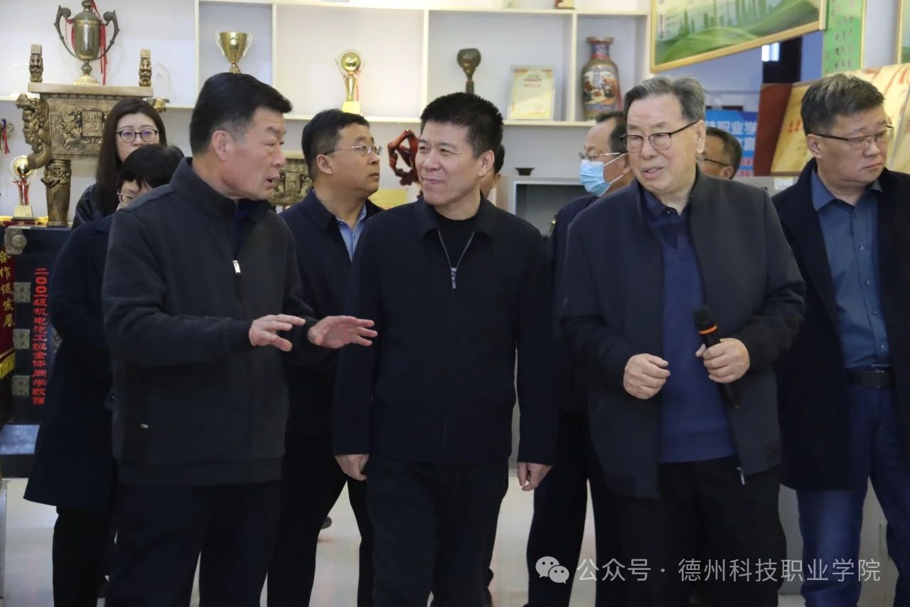 少妇被又大又粗又爽久久