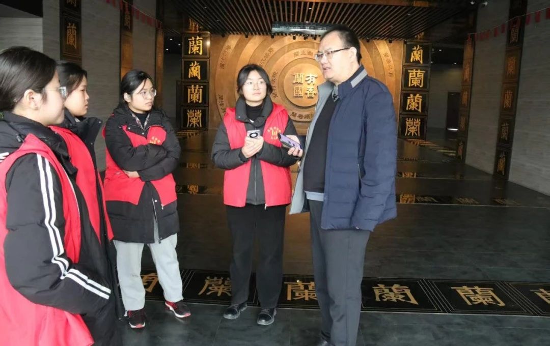 少妇被又大又粗又爽久久