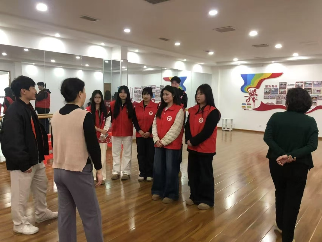 少妇被又大又粗又爽久久