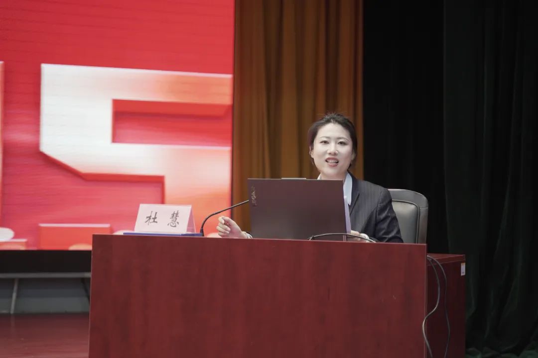 少妇被又大又粗又爽久久