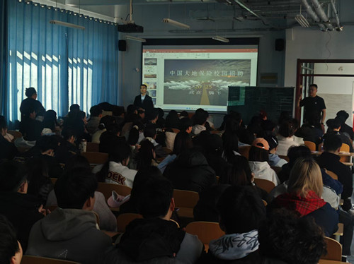 少妇被又大又粗又爽久久