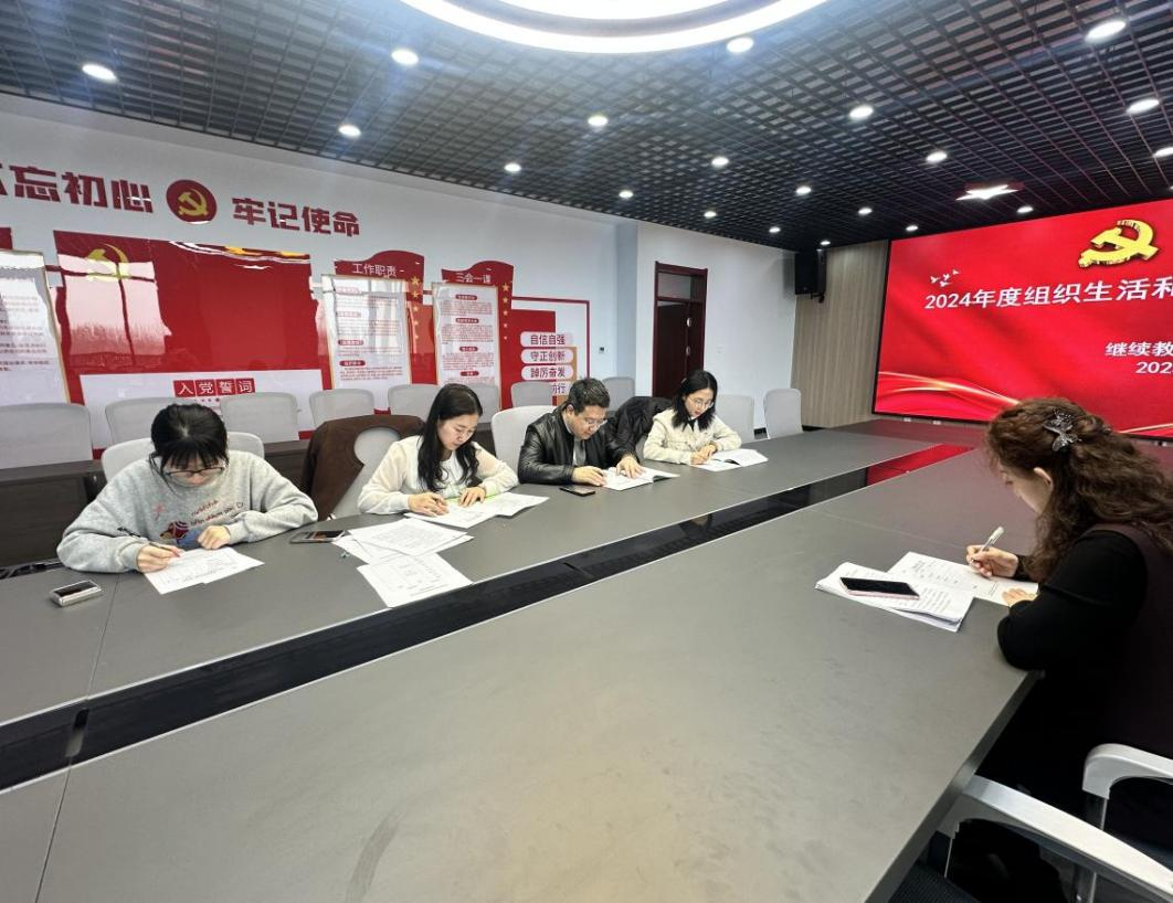 少妇被又大又粗又爽久久