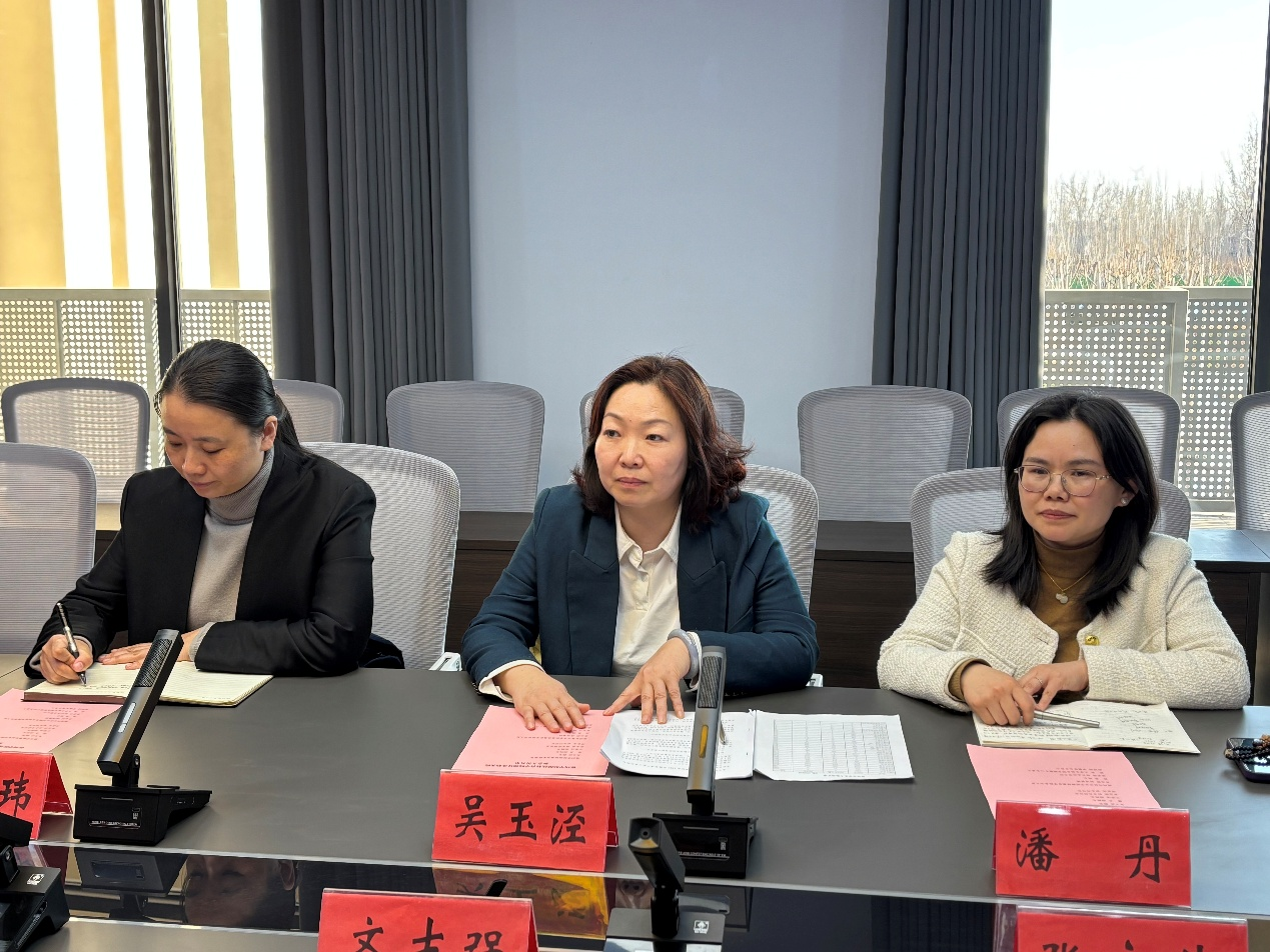 少妇被又大又粗又爽久久