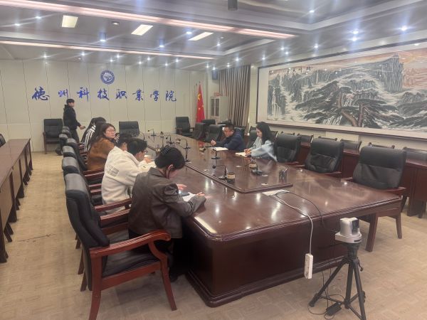 少妇被又大又粗又爽久久