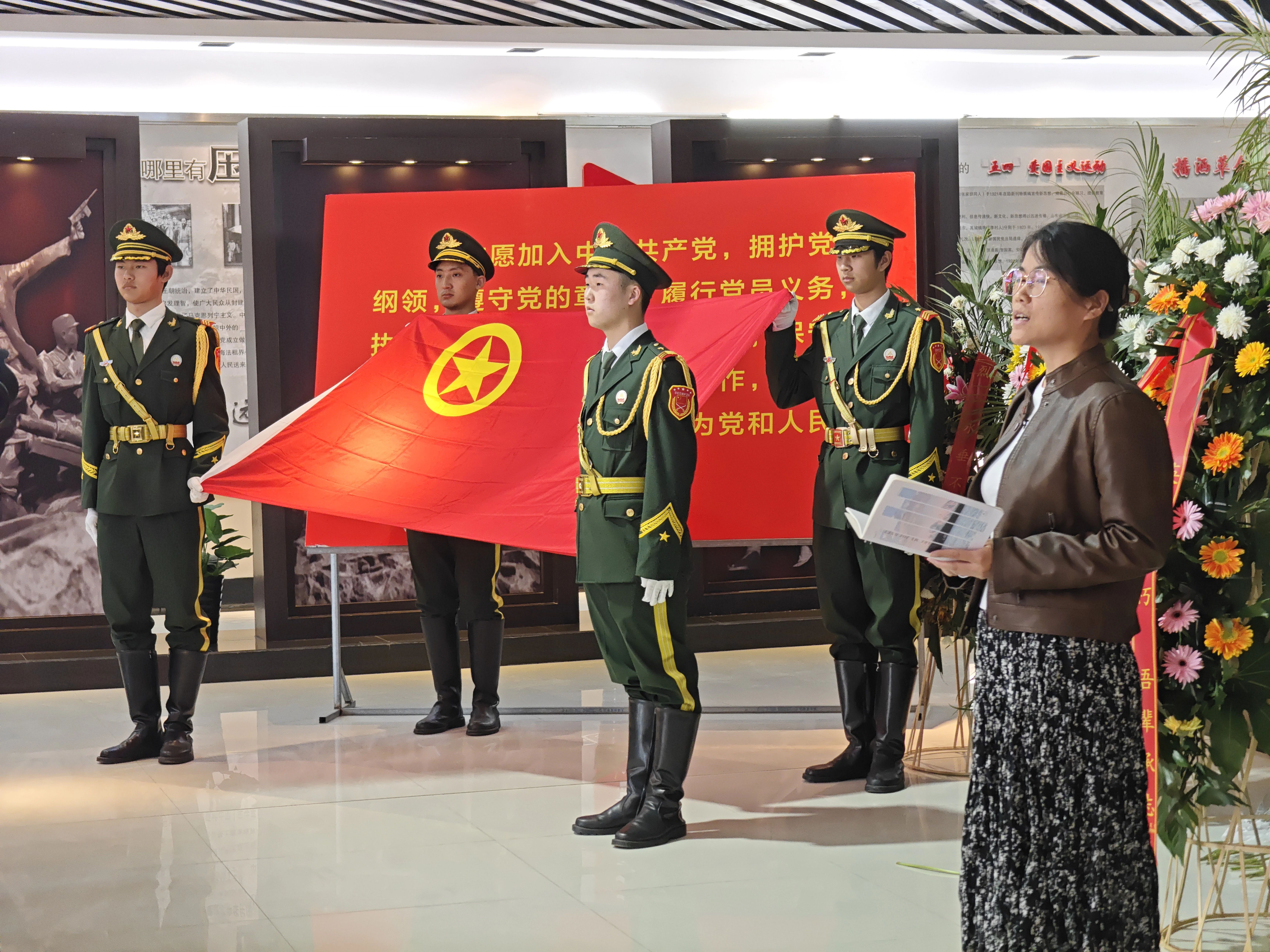 少妇被又大又粗又爽久久