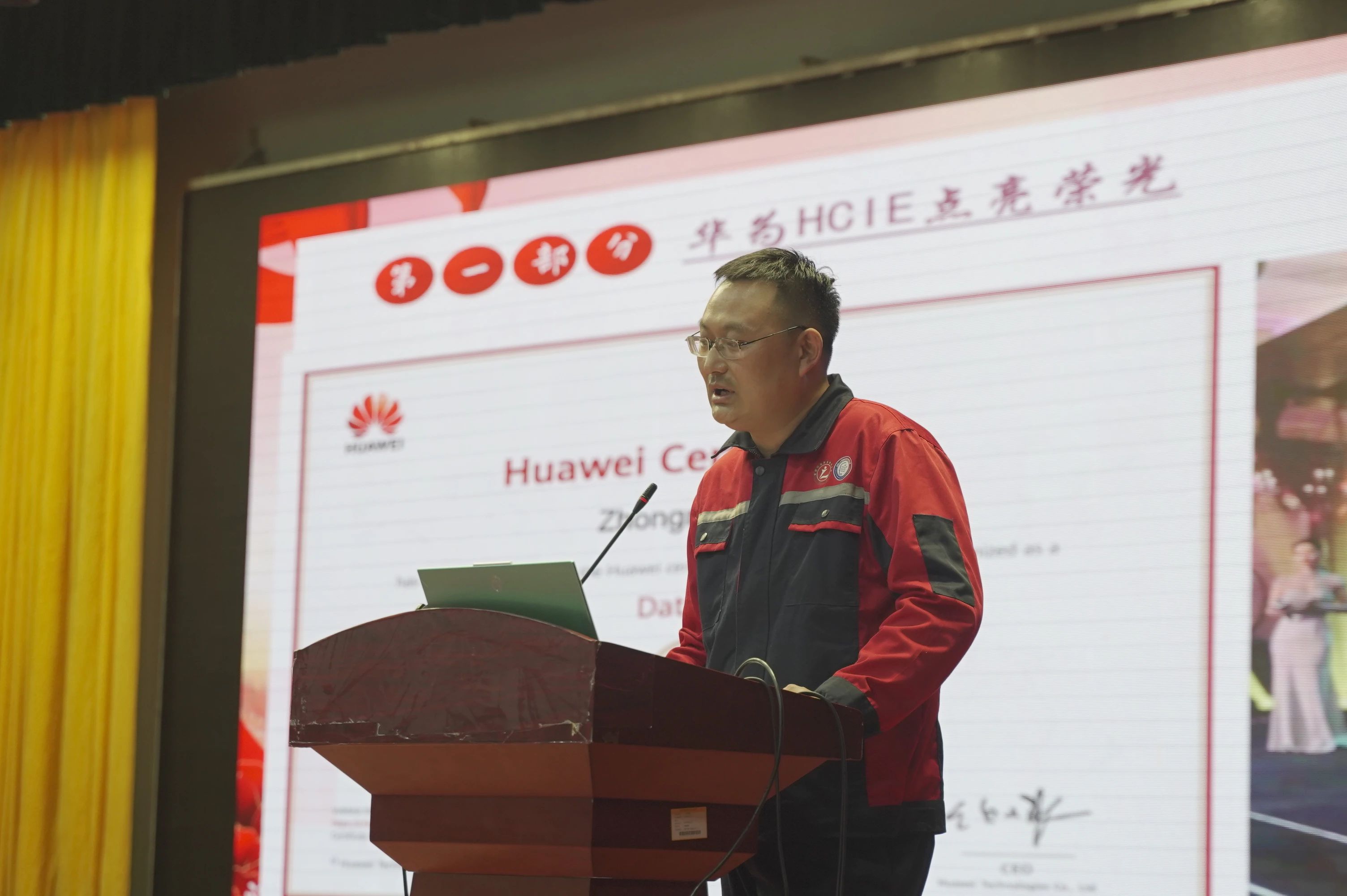 少妇被又大又粗又爽久久