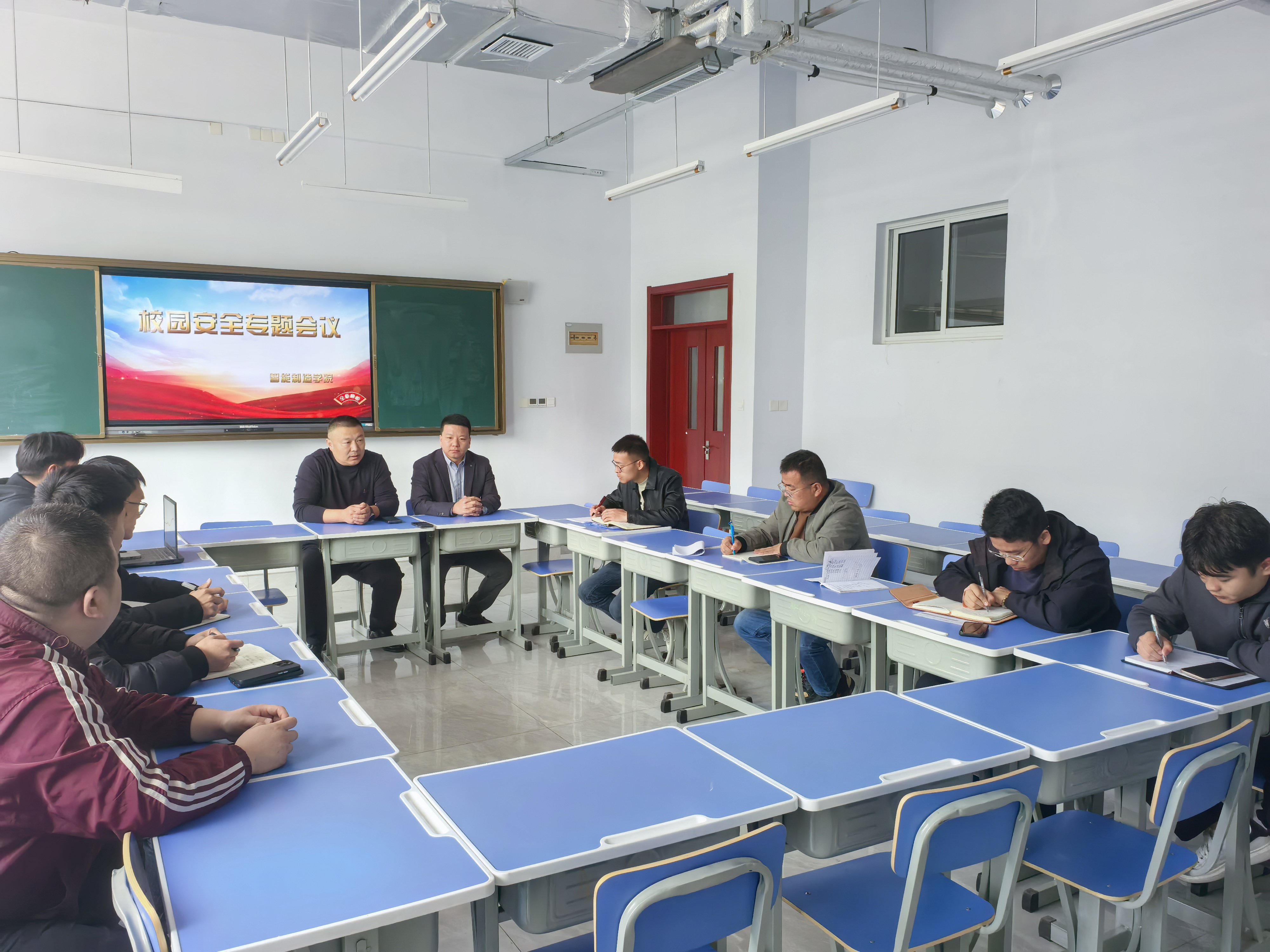 少妇被又大又粗又爽久久