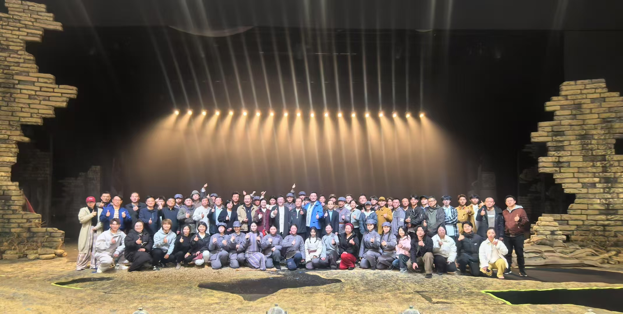 少妇被又大又粗又爽久久