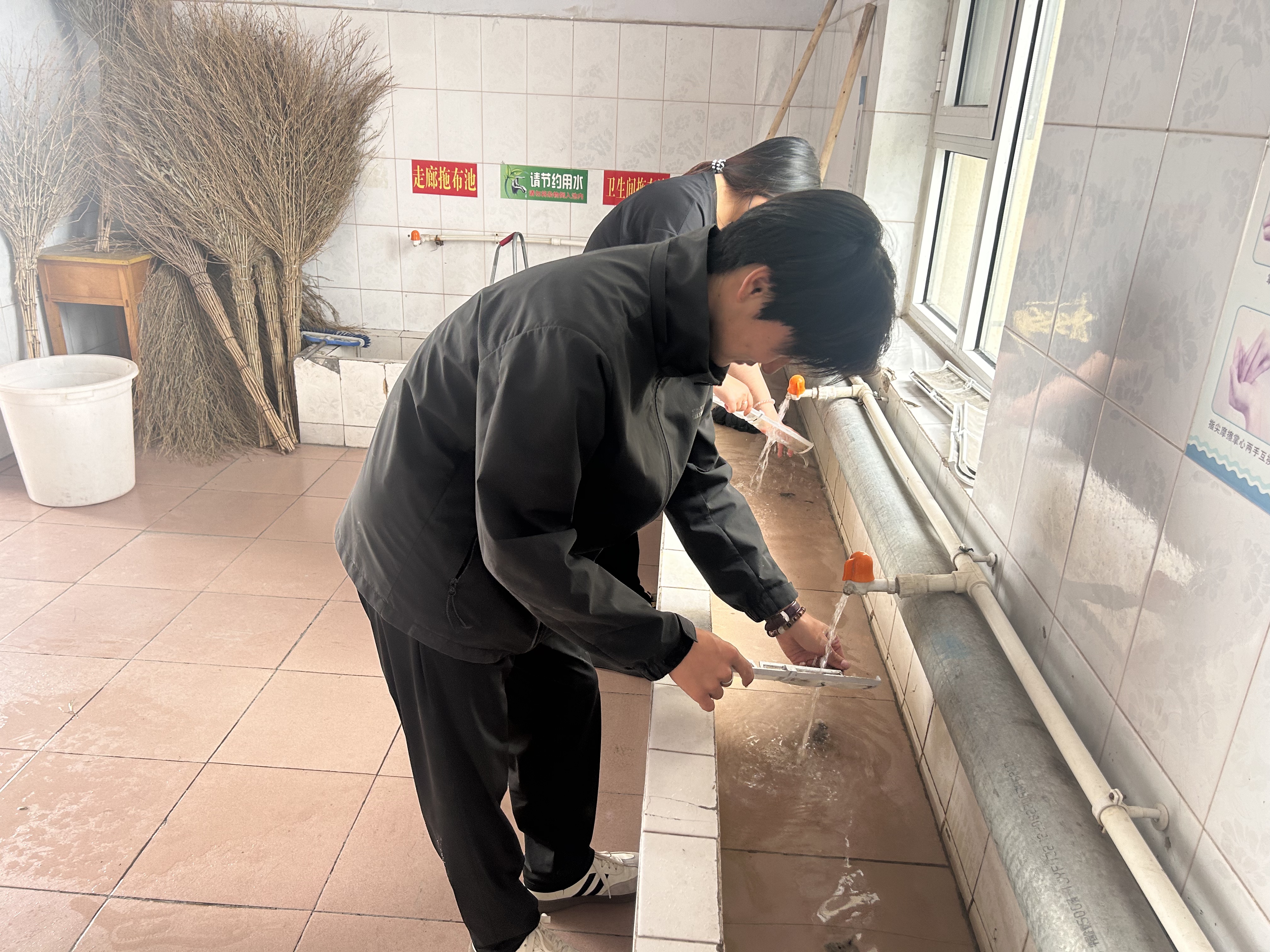 少妇被又大又粗又爽久久