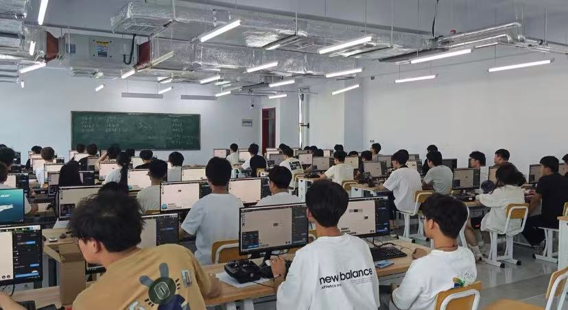 少妇被又大又粗又爽久久