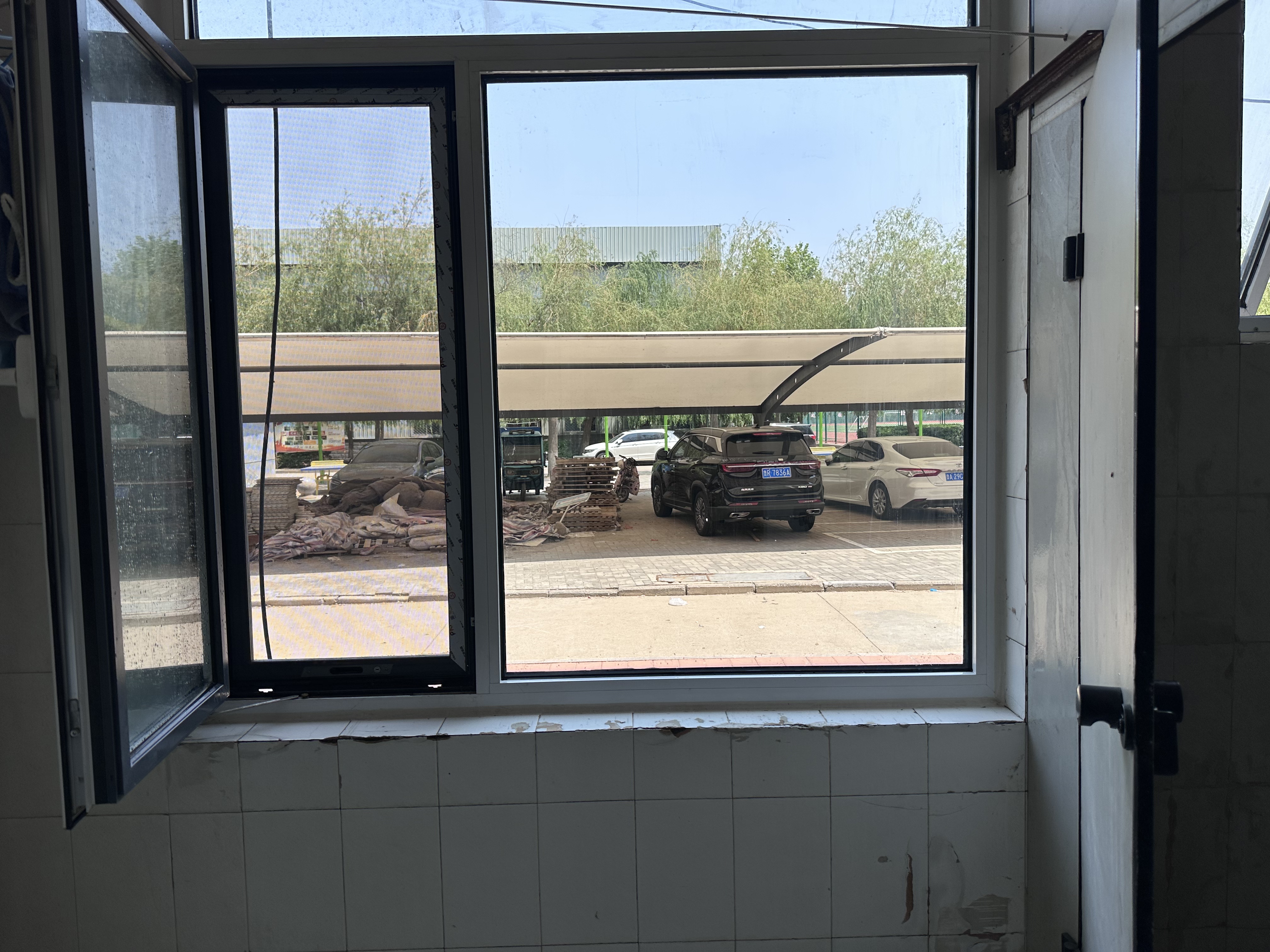 少妇被又大又粗又爽久久