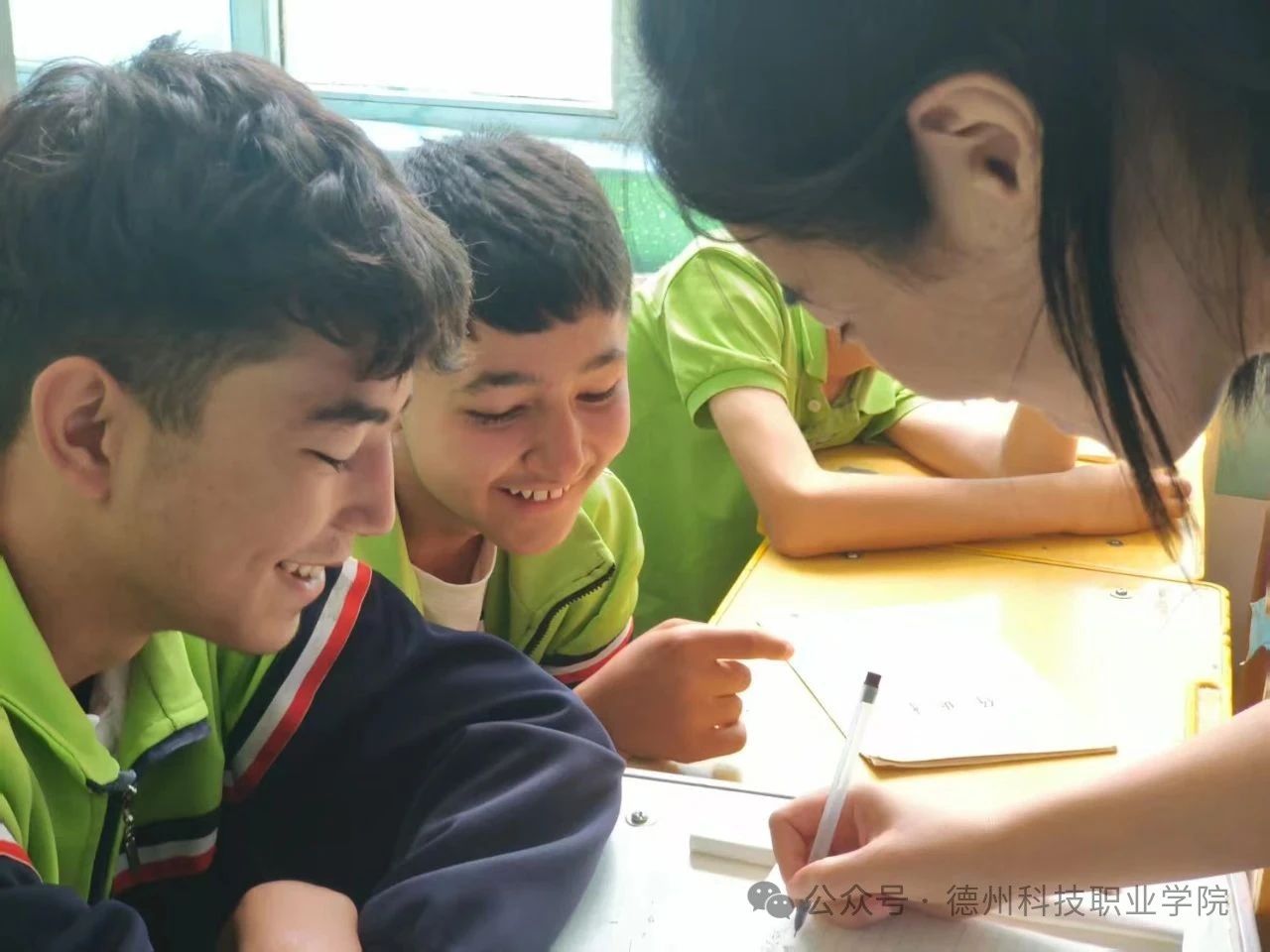 少妇被又大又粗又爽久久