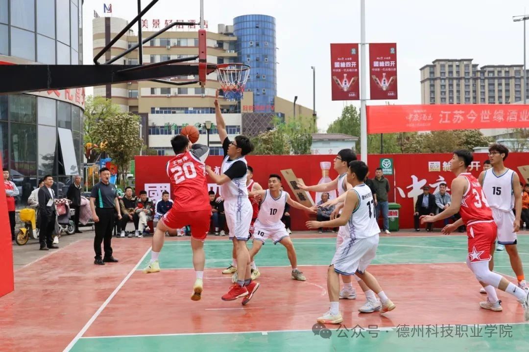 少妇被又大又粗又爽久久