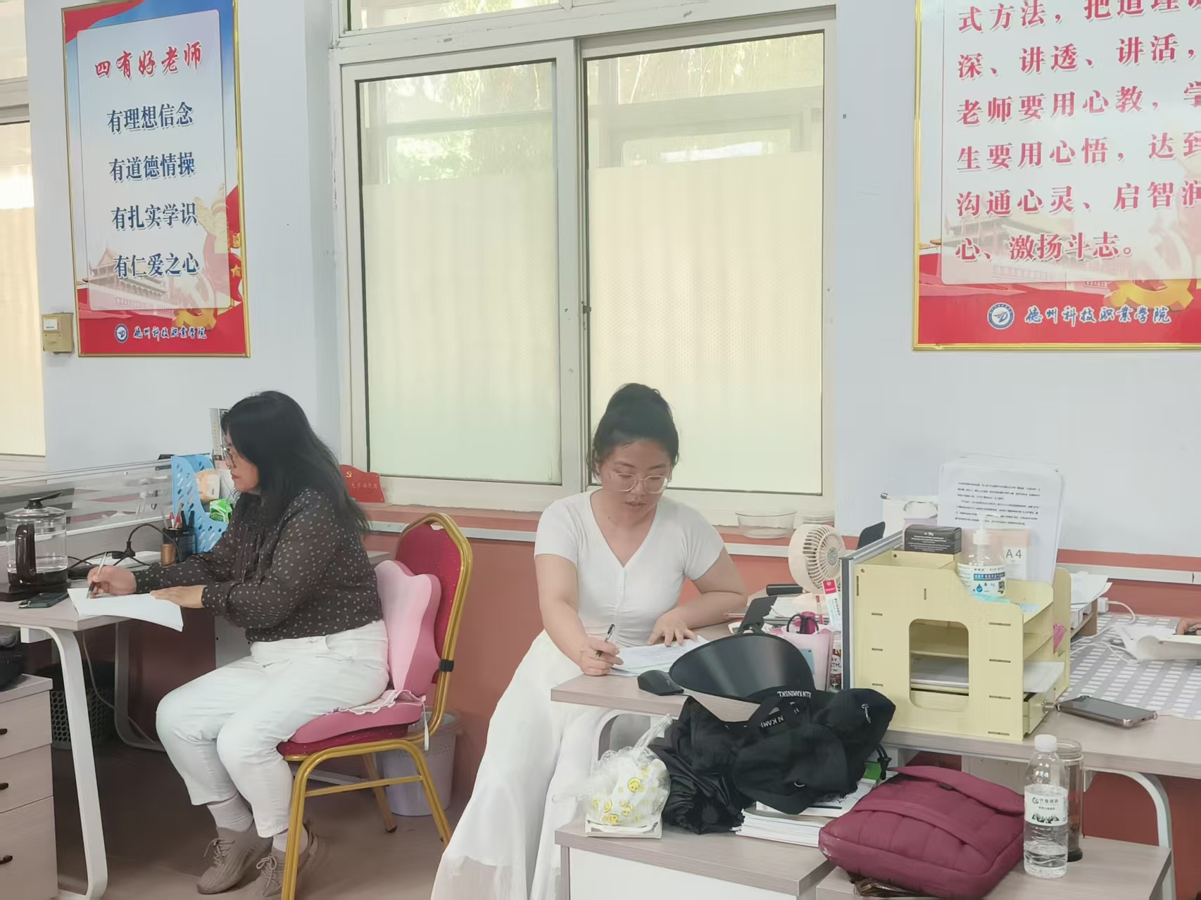 少妇被又大又粗又爽久久