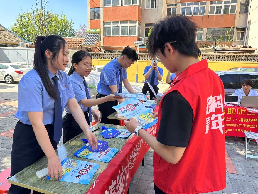 少妇被又大又粗又爽久久