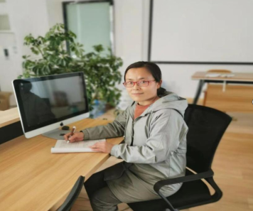 骨干教师--万庆花