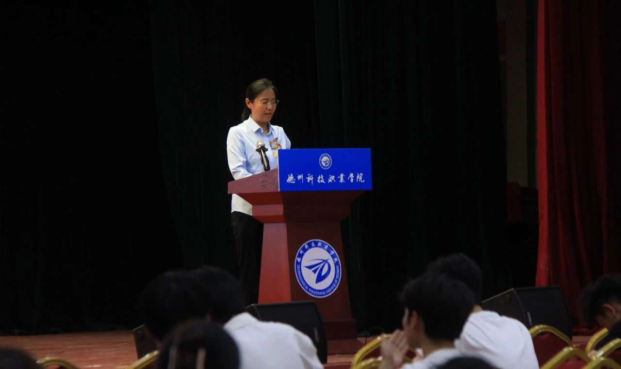 少妇被又大又粗又爽久久