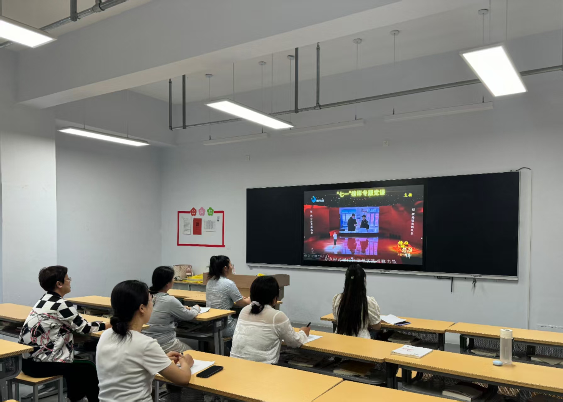 少妇被又大又粗又爽久久