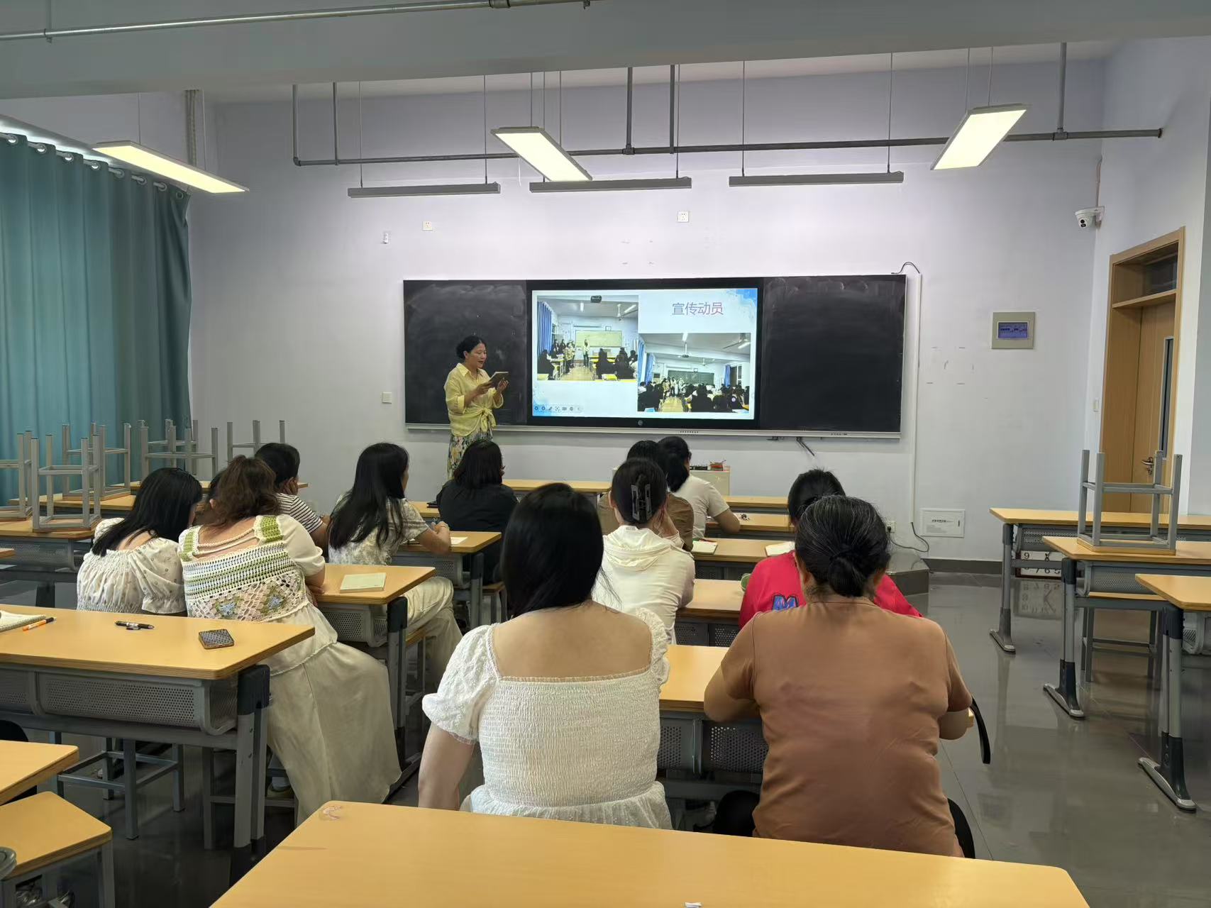 少妇被又大又粗又爽久久