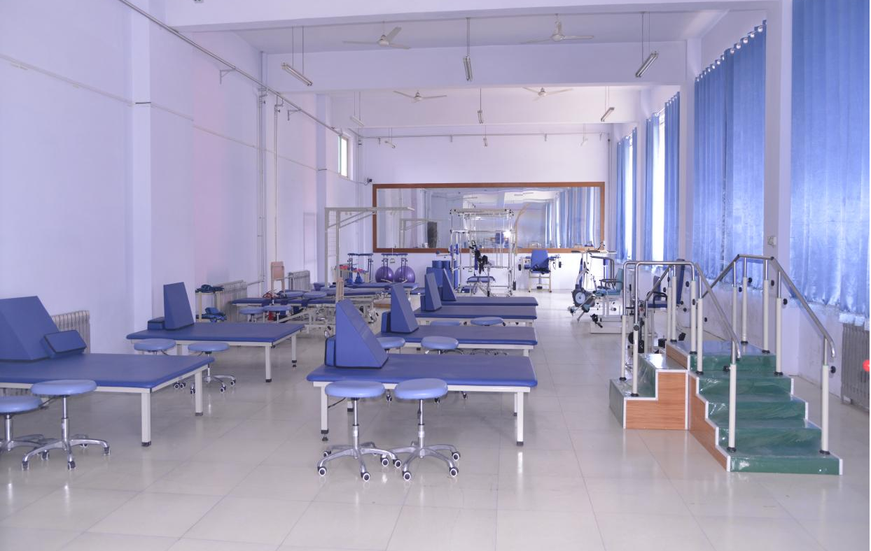 少妇被又大又粗又爽久久