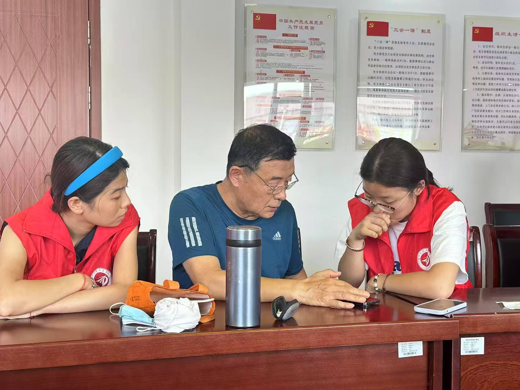 少妇被又大又粗又爽久久